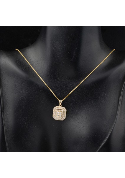 Kare Baget Taşlı 14 Ayar Altın Kolye fırsatları