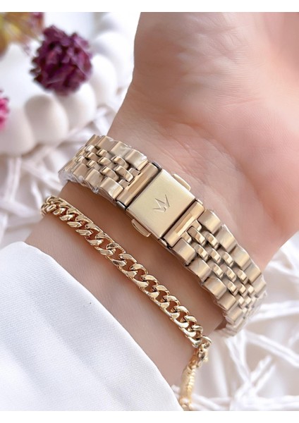 Çelik Kordon Takvimli Kadran 5 Atm Suya Dayanıklı Kadın Kol Saati+Bileklik BW.1115B.SY modelleri