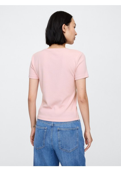 Kadın Pembe Gap Logo Modern Crop T-Shirt indirimleri