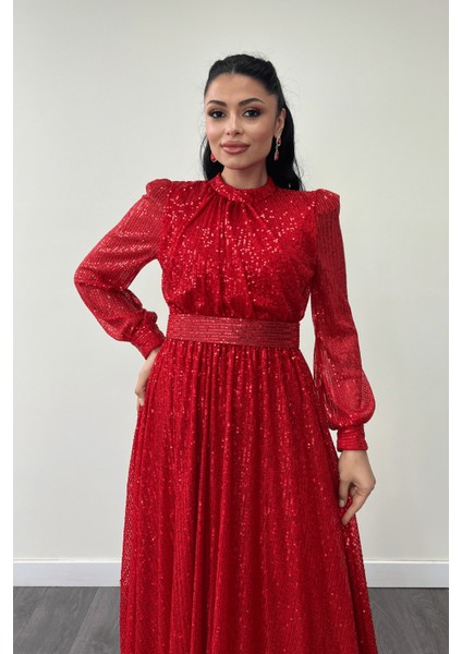 Pul Tül Payet Kumaş Büzgü Detaylı Kiloş Elbise - Kırmızı modelleri