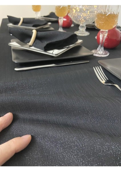 Polyester Keten Simli Oval Masa Örtüsü + 12 Ad Peçete