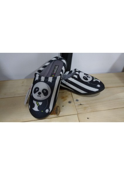 Kışlık Rahat Taban Panda Resimli Erkek Çocuk Ev Terliği