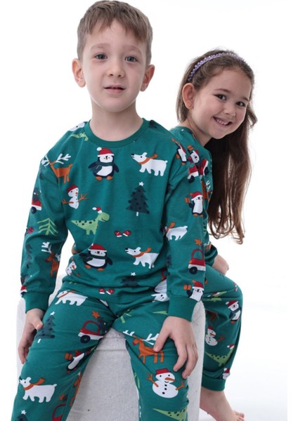 Yılbaşı Temalı Pamuk Unisex Çocuk Bisiklet Yaka Yeşil Pijama Takımı