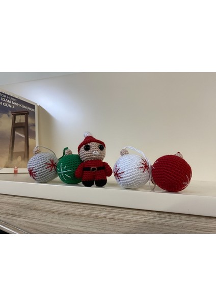 Tekno Trust Yılbaşı Figürü Toplar ve Noel Baba Set 5'li Süs