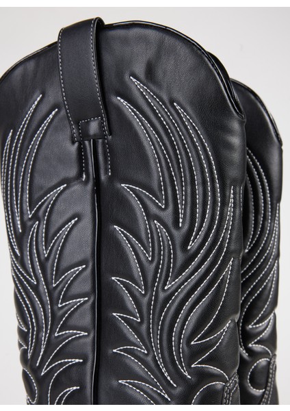 The Zaina Kadın Siyah Western Topuklu Çizme indirimleri