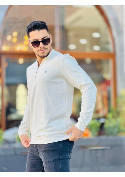 Yarım Fermuarlı Kolej Yaka Sweatshirt Regular Fit-Ekru- 2317
