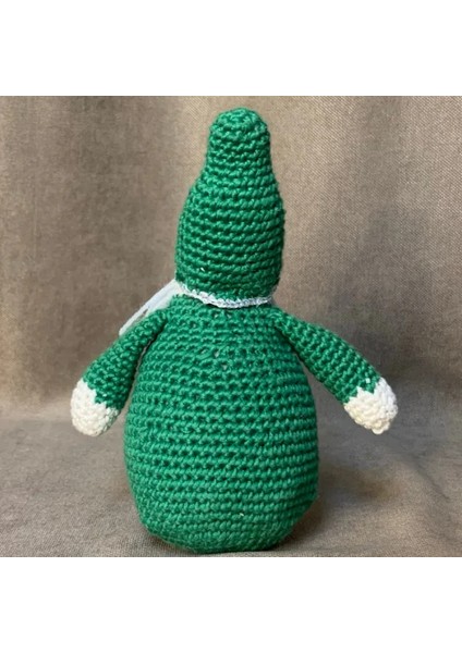 El Örgüsü Amigurumi Yeşil Noel Baba Figürü - 13 x 17 cm