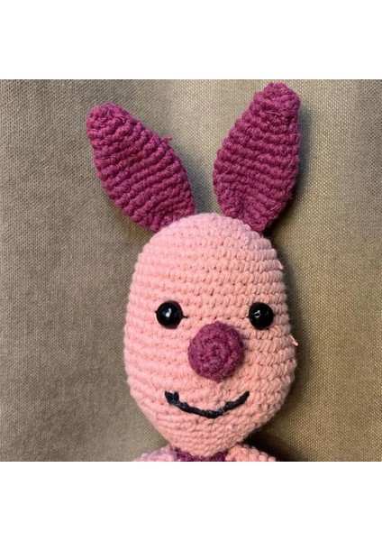 El Örgüsü Amigurumi Sevimli Piglet Domuzcuk Oyuncak - 13 x 37 cm