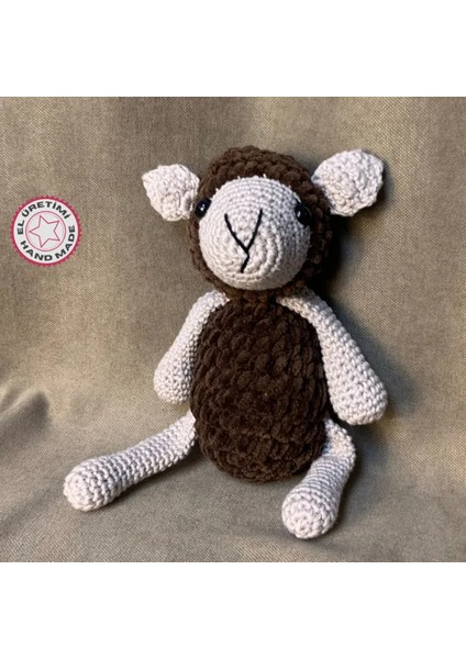 El Örgüsü Amigurumi Şirin Kuzu Oyuncak - 13 x 21 cm