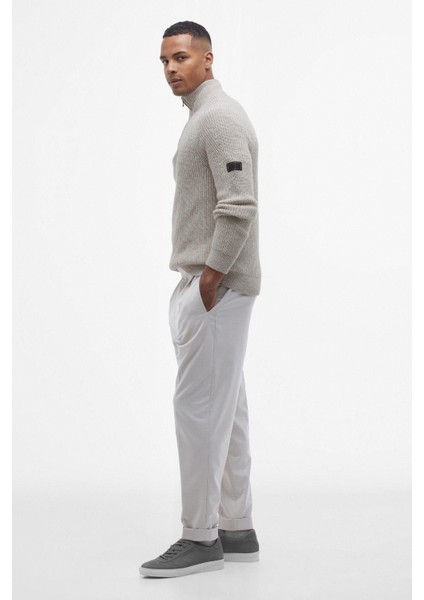 B.ıntl Chester Funnel Kazak WH32 Whisper White