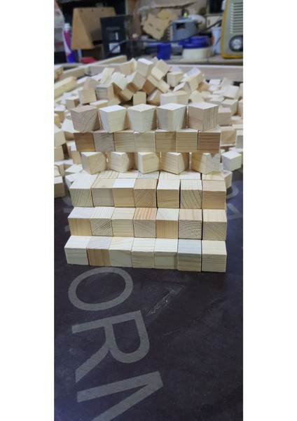 1×1×1 cm Masif Ahşap Küp Bloklar 100 Adet