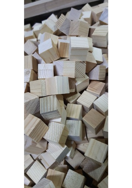 1×1×1 cm Masif Ahşap Küp Bloklar 100 Adet