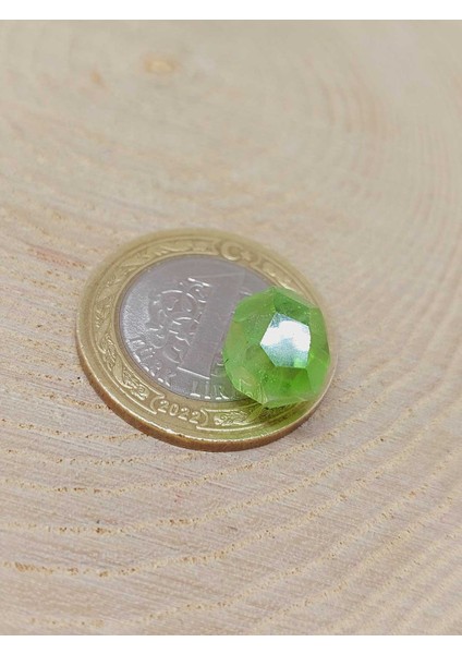 Peridot (Zebercet) Taşı Otantik Doğal Kesim (Ortalama 9 Karat) (55600) modelleri