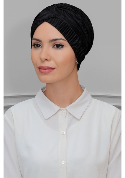 Siyah Pratik Hazır Geçmeli Tesettür Bone Fukuro Piliseli Tek Çapraz Büzgülü 1824_01
