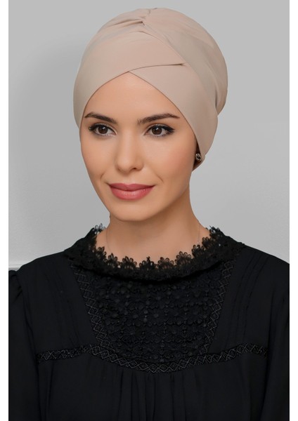 Bej Pratik Hazır Geçmeli Tesettür Bone Sandy Kumaş Çapraz Büzgülü 1801_12