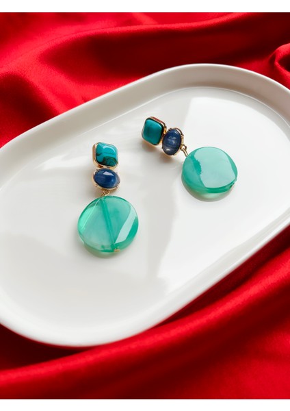 Yeşil Renkli Sarkıt Küpe