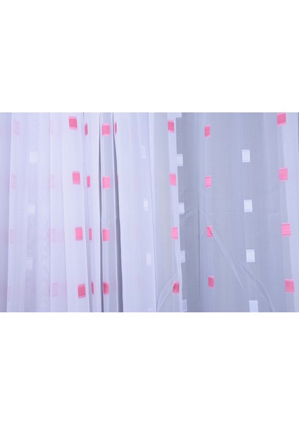 Tergal Fuşya Kareli Beyaz Renk Tek Kanat Hazır Dikilmiş Pileli Fon Perde 300*260 cm