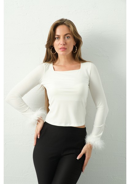 Kol Ucu Peluş Tüylü Bodycorn Bluz