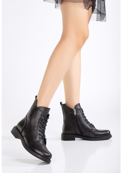 Kadın Deri Klasik Bağcıklı Fermuarlı Bot - Siyah