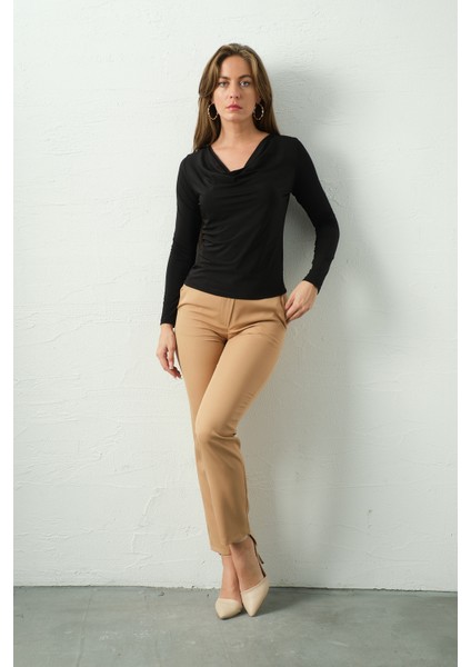 Dökümlü Yakalı Bodycorn Bluz fiyatları