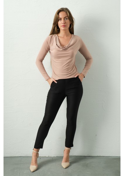 Dökümlü Yakalı Bodycorn Bluz fırsatları