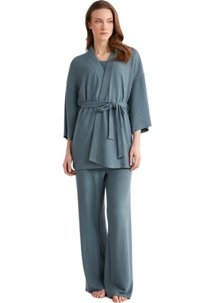 Yumuşak Dokulu Sabahlıklı Üçlü Kadın Pijama Takım 9529