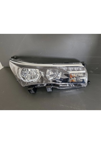 Toyota Corolla Sağ Ön Far Ledli Nikelaj Çıtalı Sıfır 2013-2016