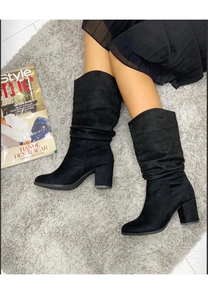 Kadın Siyah Süet Körüklü Çekme Çizme modelleri