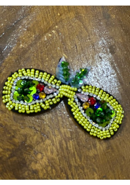 Boncuk Taş Payet Işleme Yapraklı Arma Dikiş Aplike 8x4 cm modelleri