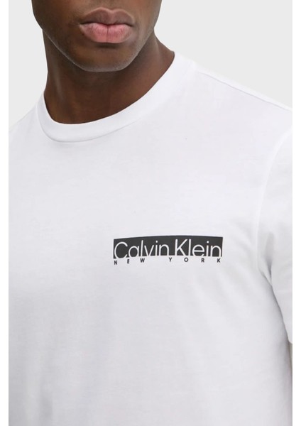 Pamuklu Regular Fit Bisiklet Yaka Logolu T Shirt K10K113800YAF Erkek T Shirt K10K113800 Yaf