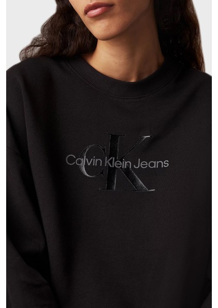 Pamuklu Regular Fit Bisiklet Yaka Logolu Sweat J20j224724beh Bayan Sweat J20j224724 Beh fırsatları