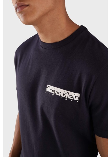 Pamuklu Regular Fit Bisiklet Yaka Logolu T Shirt K10K113800CHW Erkek T Shirt K10K113800 Chw