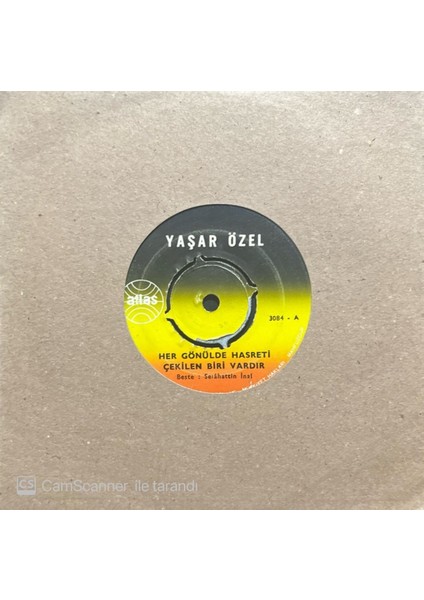 Yaşar Özel - Her Gönülde Hasreti Çekilen Biri Vardır 45'lik Plak