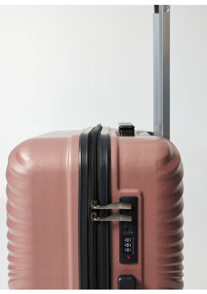 Nasa U.s Pembe Çekçekli Sert Valiz Nasa U.s Sahara Rose Orta fırsatları