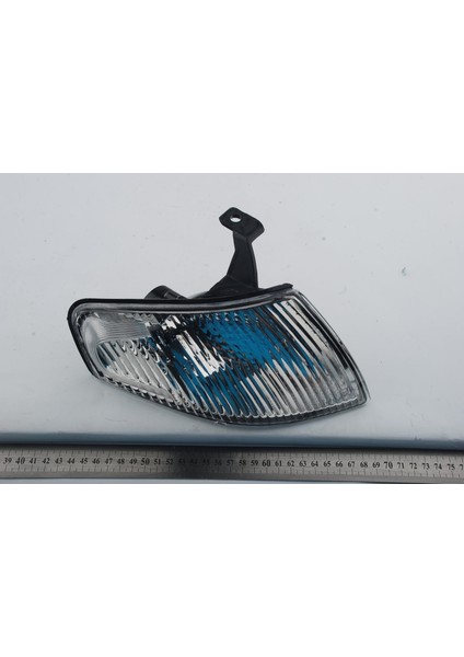 Sağ Sinyal Beyaz Mazda 323 Familia 1997-1998 Uyumlu 185493016B