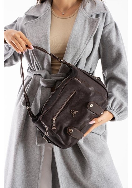 Kadın Postacı Çanta Çapraz Askılı Vegan Deri Omuz Çantası 32*22 cm Suni Deri Mega Bag fiyatları