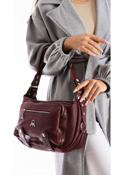 Kadın Postacı Çanta Çapraz Askılı Vegan Deri Omuz Çantası 32*22 cm Suni Deri Mega Bag