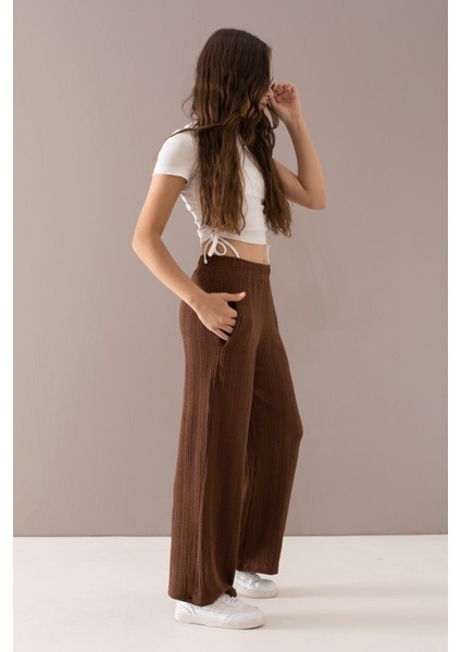 Kahverengi Geniş Paça Desenli Kız Çocuk Pantolon 19788 fırsatları