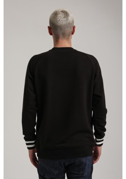 Bisiklet Yaka Ekru Slim Fit Sweatshirt 24FWM60187 fırsatları