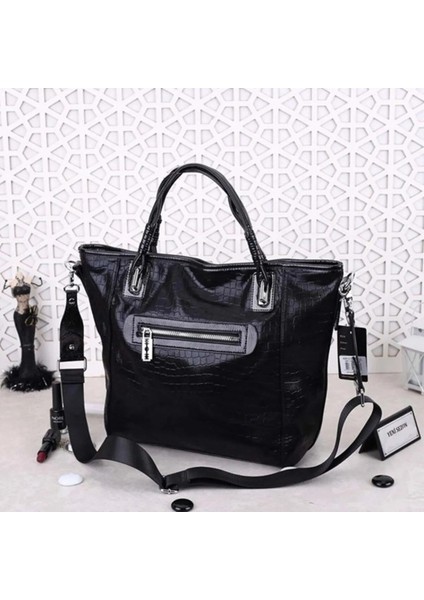 Kriste Bell Kadın Taşlı Kol Çantası fırsatları