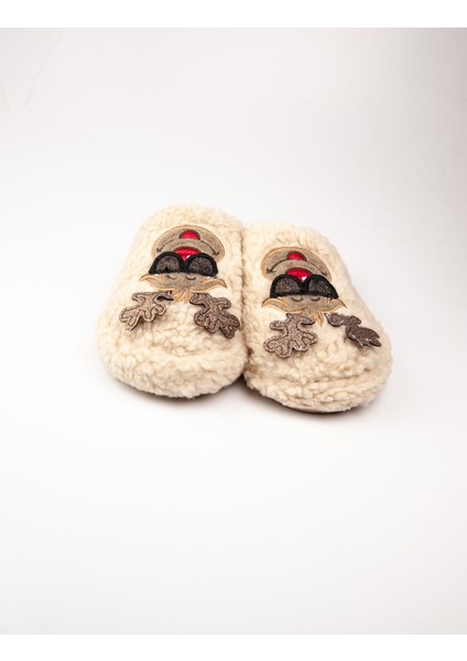 607140 Bej Kadın Ev Içi Terlik modelleri