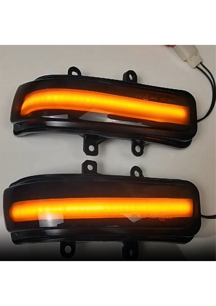 Toyota Için LED Dinamik Dönüş Sinyali Işık Yan Ayna Yanıp Sönen Işık (Yurt Dışından)