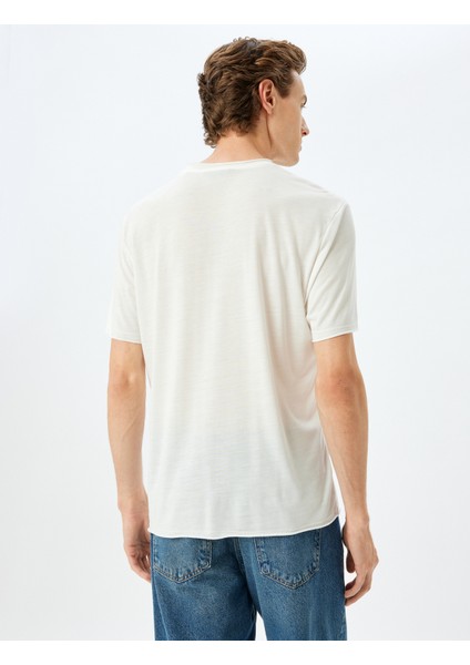 Kısa Kollu Bisiklet Yaka Viskon Karışımlı Basic T-Shirt