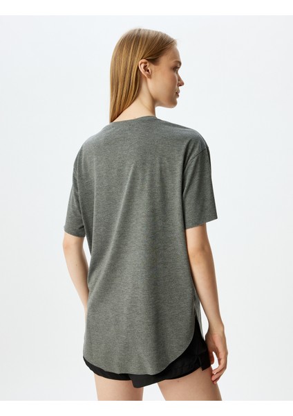 Oversize Kısa Kollu Slogan Baskılı Bisiklet Yaka Spor T-Shirt