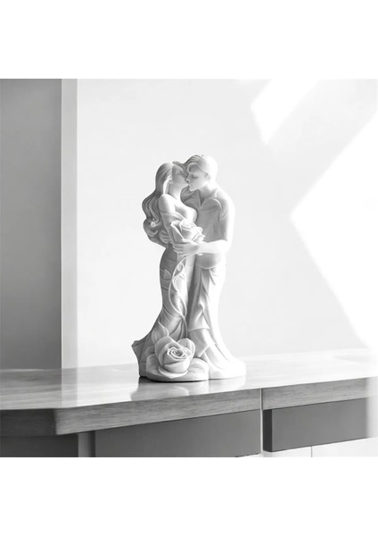 Romantik Çift Heykeli & Biblosu 11 x 5 cm – Özel Tasarım Aşkın Simgesi - Sevgili Biblo fırsatları