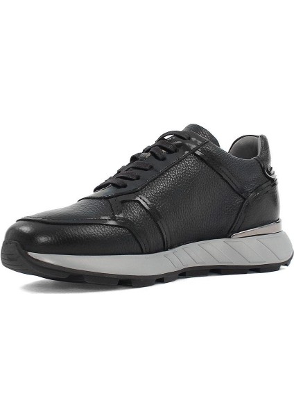 Erkek Siyah Bağcıklı Kalın Tabanlı Deri Sneaker
