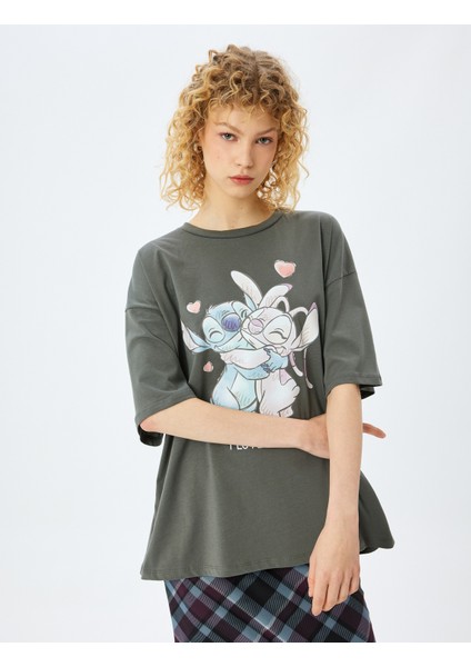 Disney Lisanslı Stitch Baskılı Kısa Kollu T-Shirt