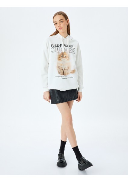 Kapüşonlu Kedi Baskılı Uzun Kollu Rahat Kalıp Sweatshirt