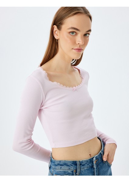 Dantel Detaylı Uzun Kollu Slim Fit Crop Tişört