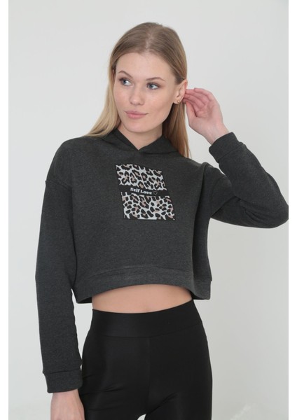 Leopar Renkli Baskılı Kapüşonlu Sweat-3